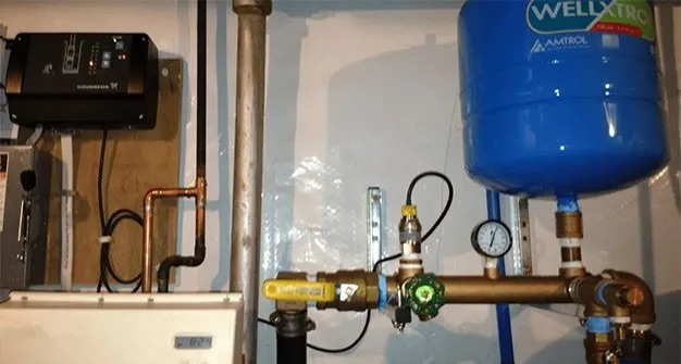 Pressure tank installation